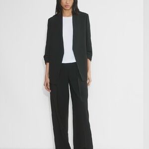 Babaton (Aritzia) Black Women's Blazer